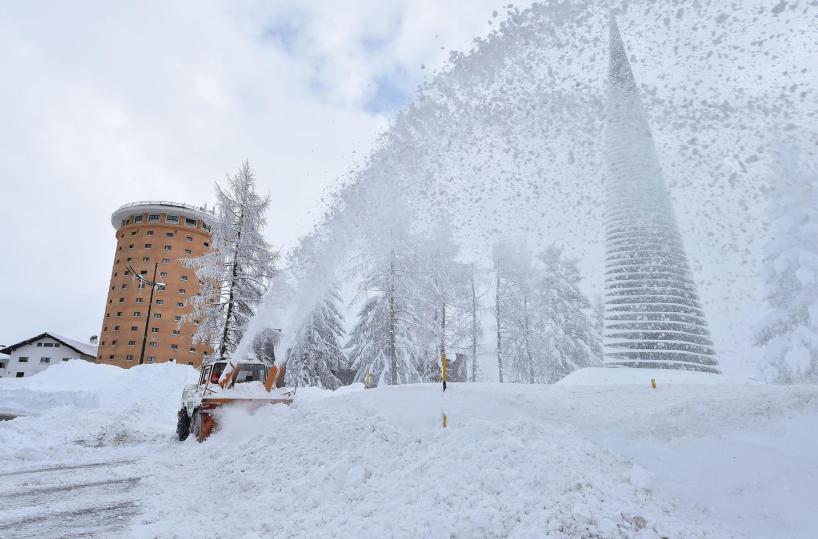 Irregolarit&agrave; antincendio, sequestrata Torre Rossa a Sestriere