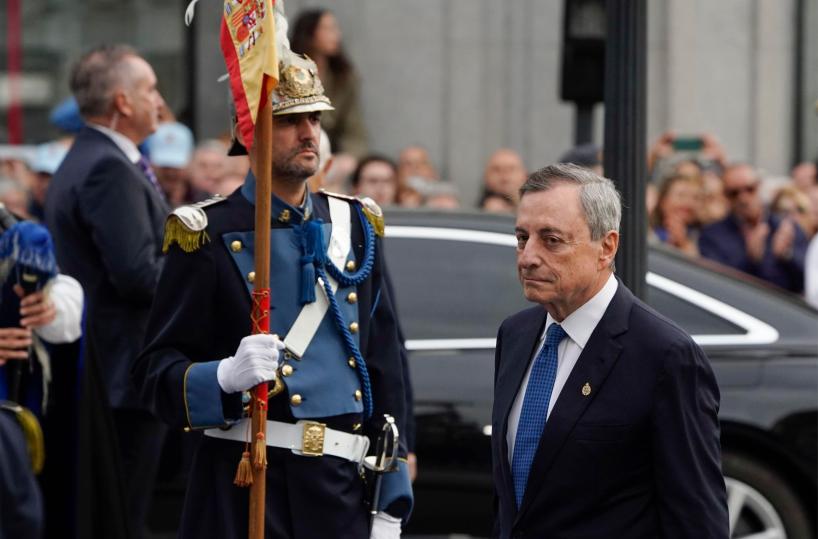 Draghi, 'l'Europa ha pi&ugrave; nemici che mai, dentro e fuori. Si rafforzi'