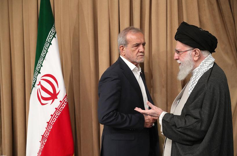 Pezeshkian, 'attaccare Khamenei equivale a una guerra totale'