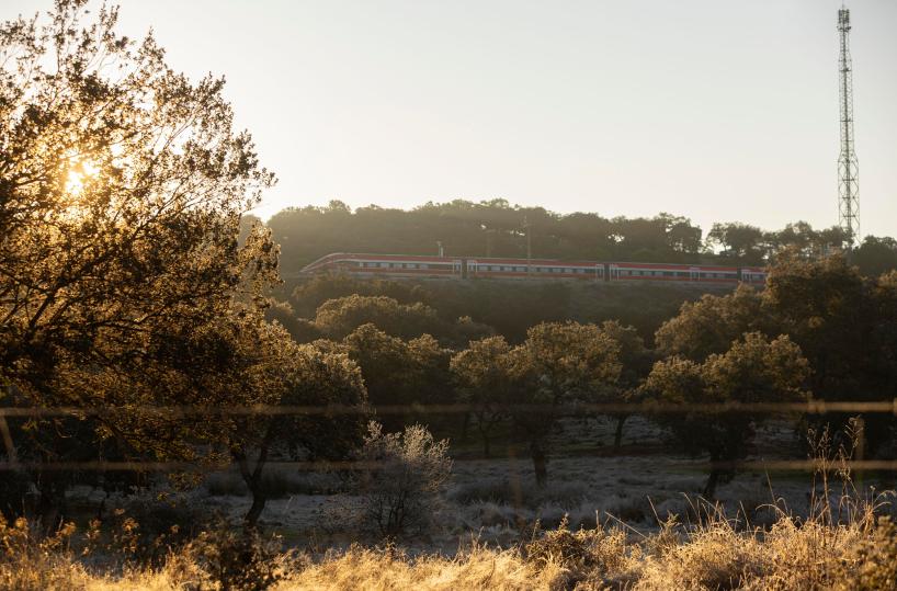 Incidente ferroviario in Catalogna, morto il macchinista