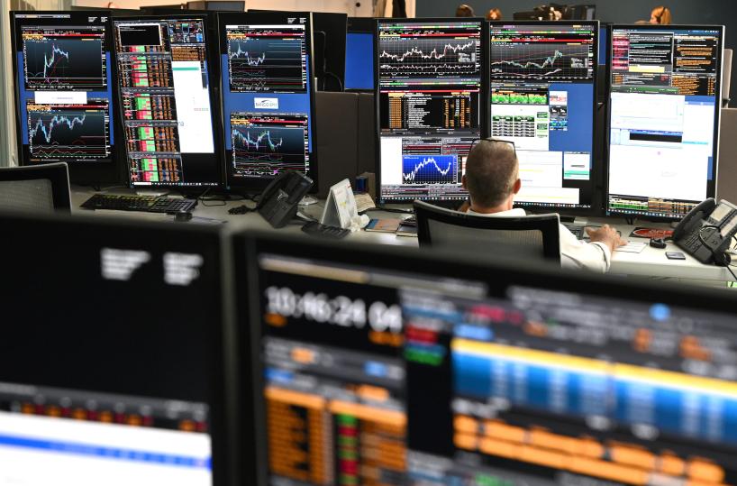 Lo spread tra Btp e Bund chiude stabile a 64,7 punti