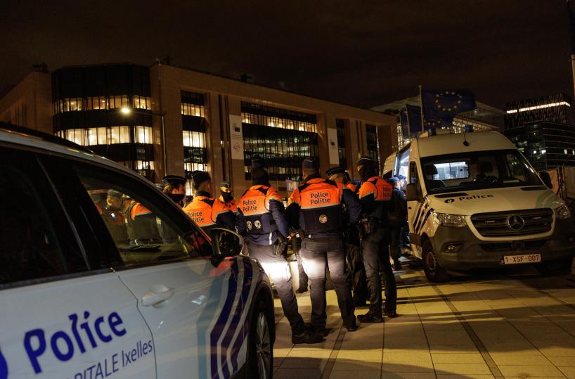 Attacco con coltello a manifestazione curda ad Anversa, 6 feriti e 4 arresti