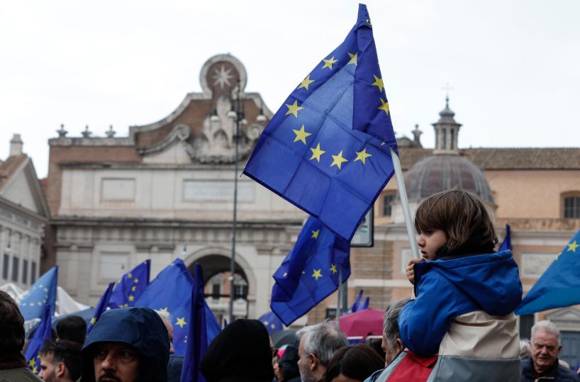 Cresce la fiducia dei consumatori nell'Eurozona