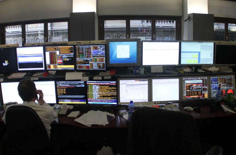 Lo spread fra Btp e Bund &egrave; sceso a 60,7 punti a fine giornata