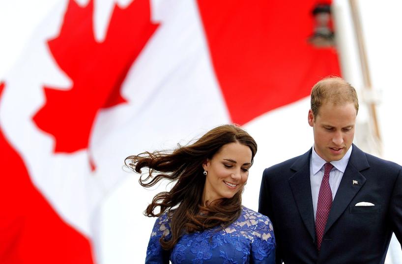 Il governo del Qu&eacute;bec rimuove la corona britannica dallo stemma