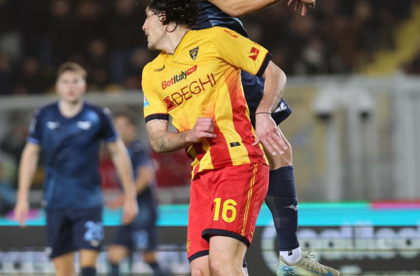 Calcio: poche emozioni a Via del Mare, Lecce e Lazio si accontentano del pari