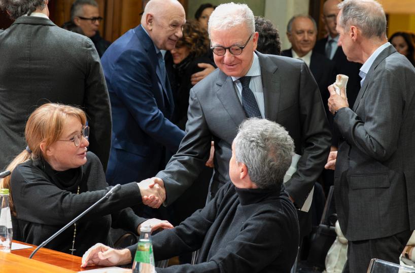 Chigi, Italia indignata, richiamato ambasciatore a Berna