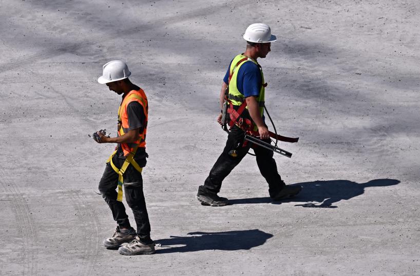 Cgia, 'l'et&agrave; media di operai e impiegati sfiora i 42 anni'