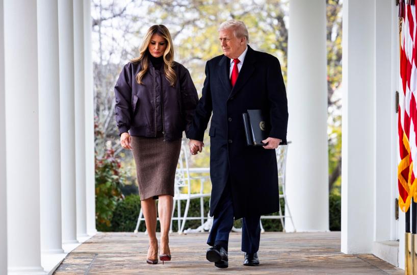 Melania Trump chiede unit&agrave;, 'se manifestate fatelo pacificamente'