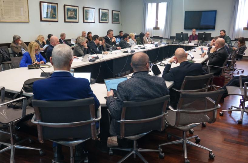 Comunicato Stampa: CRV - Illustrato pdl su demanio lacuale; presa d'atto Rend su Piano regionale gestione rifiuti