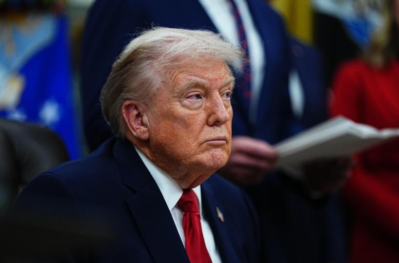 Trump minaccia dazi ai Paesi che vendono petrolio a Cuba