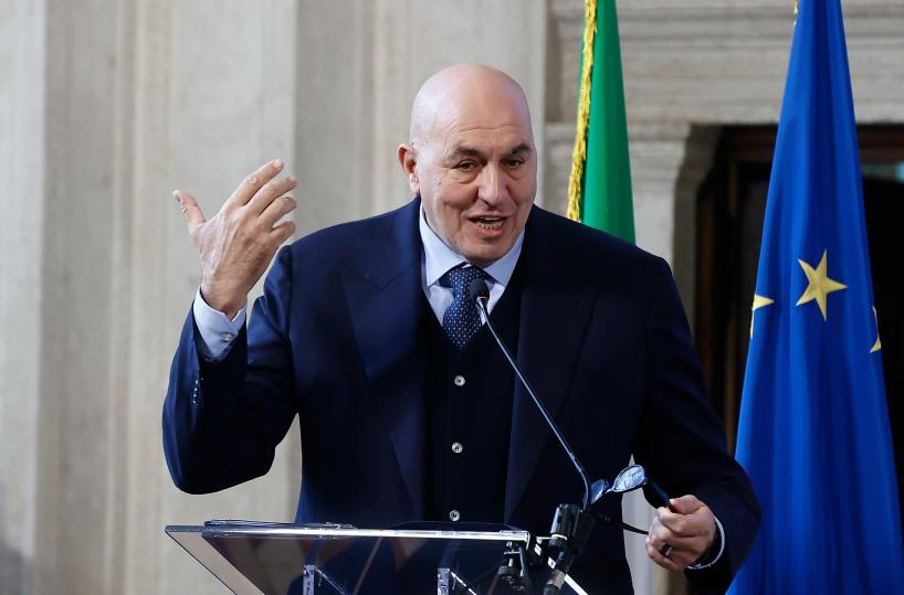 Crosetto, a Torino bande armate da combattere come Br