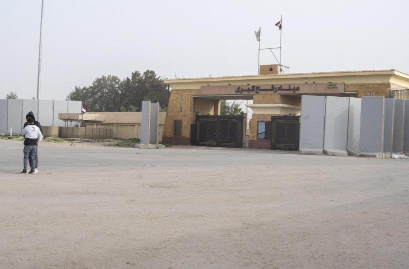 Israele riapre il valico di Rafah, 'passaggio consentito solo a residenti Gaza'