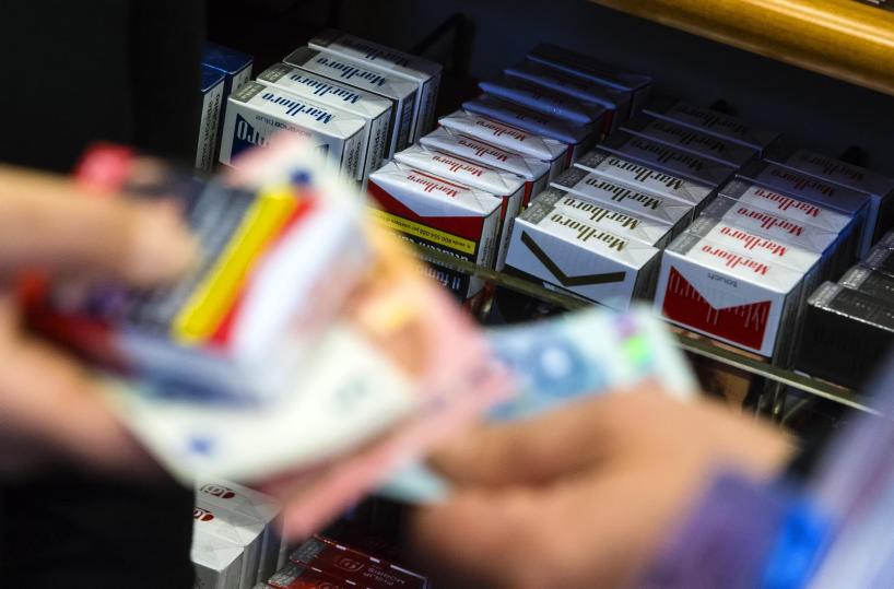 Oncologi, 'gi&agrave; 18mila cittadini hanno firmato per aumento costo sigarette'