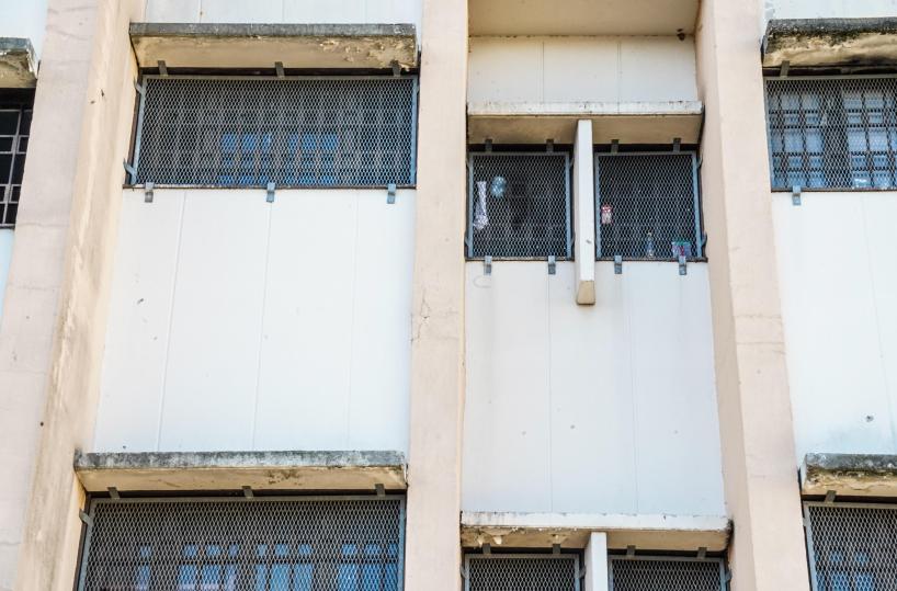 Otto condanne per le violenze degli agenti nel carcere di Torino