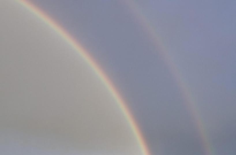 Un doppio arcobaleno nel cielo di Zurigo