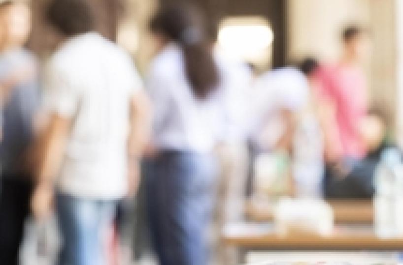 Only 35% Italian high schoolers pass English listening test