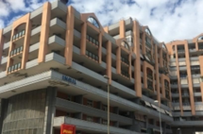 Coronavirus: giudice Bari con mascherina