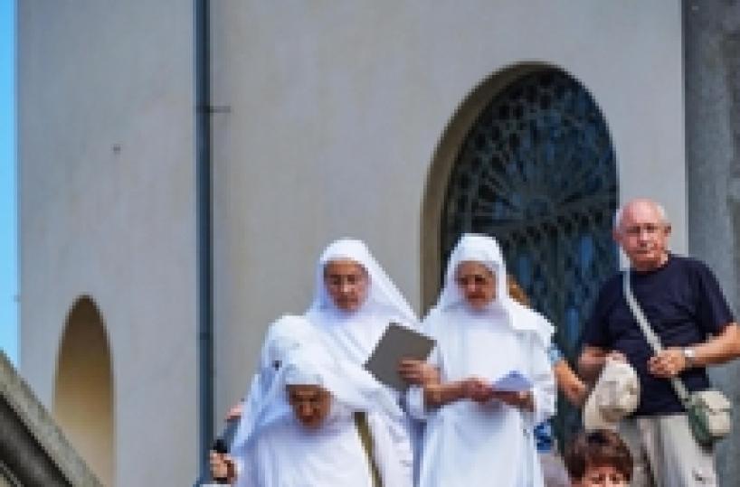 Vatican probing sex abuse among nuns - cardinal
