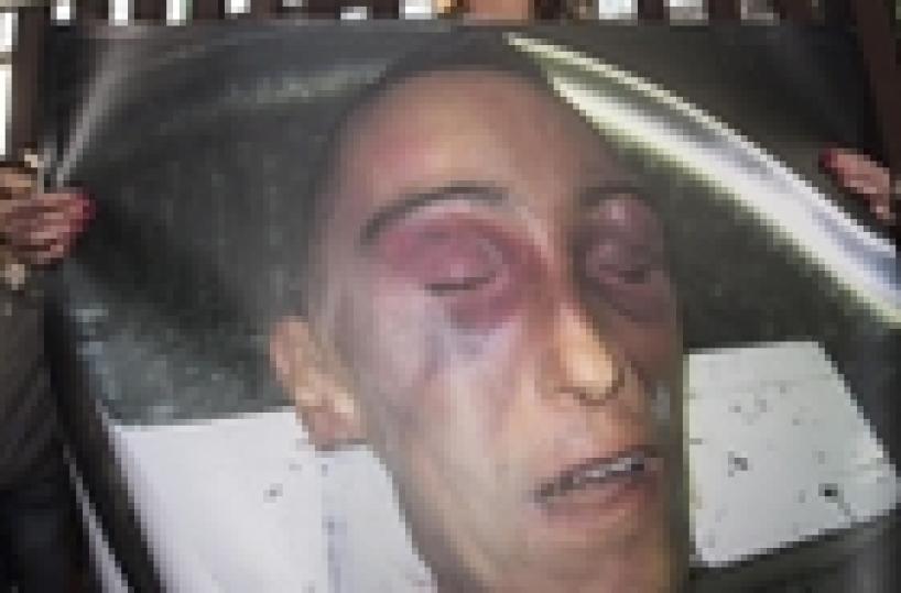 Caso Cucchi, a Brindisi scritte  contro il carabiniere indagato