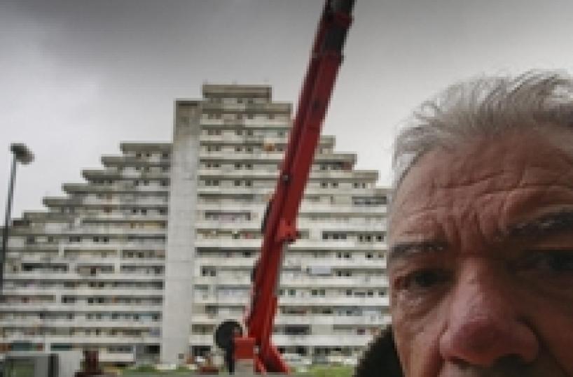 De Magistris, abbatteremo "Vele" Scampia