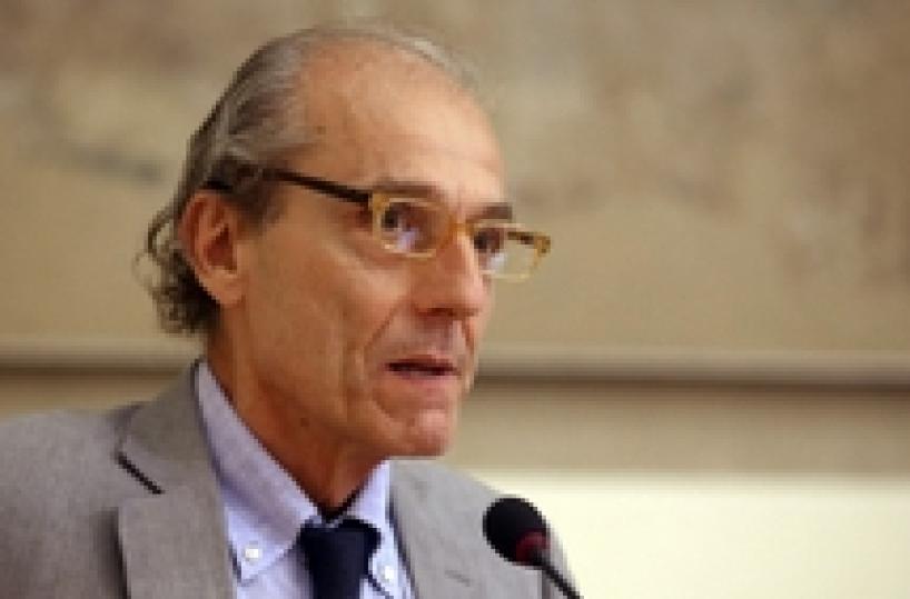 Magistrate reprimanded over pharmacist who committed suicide