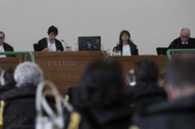 20 indicted in big Rome graft case (3)