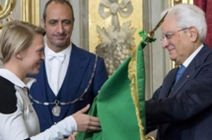 Mattarella gives PyeongChang bearers the flag (4)