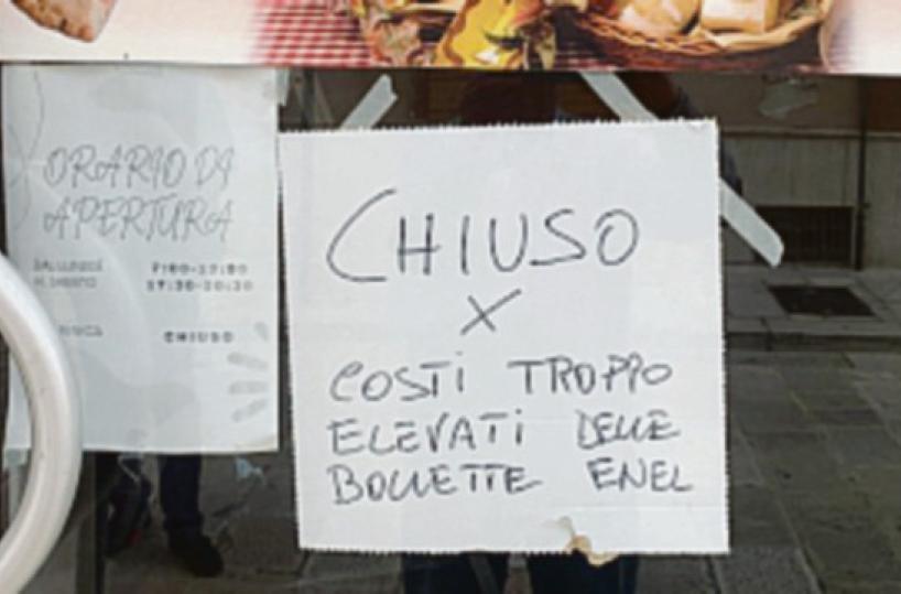 Negozio Chiuso per bollette troppo alte