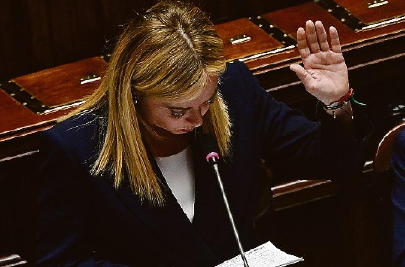 A Meloni l&rsquo;Olimpiade dei voti di fiducia: e il Parlamento langue
