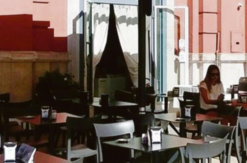Il bar di Emiliano e quello di Gemmato: così cambia la mappa del potere barese