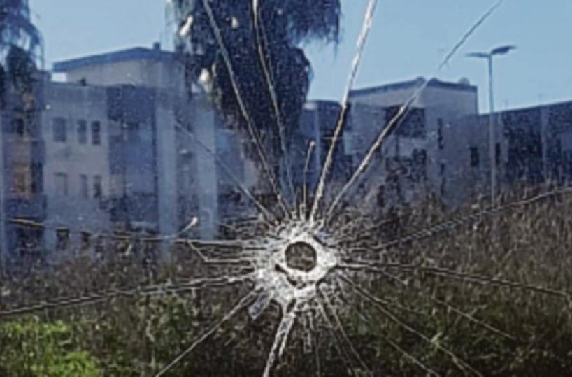 Piscina devastata a Brindisi, la Digos indaga per tentata estorsione