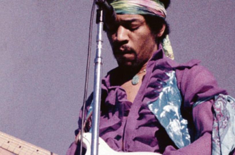 Jimi Hendrix, la chitarra leggendaria del rock: il ricordo in un documentario