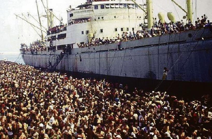 Dalla «Vlora» a «Humanity 1» Bari è la città che vive con le braccia sempre aperte