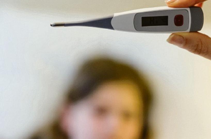 Dilaga l’influenza in tutta la Puglia e aumentano i ricoveri: tra i bambini è epidemia