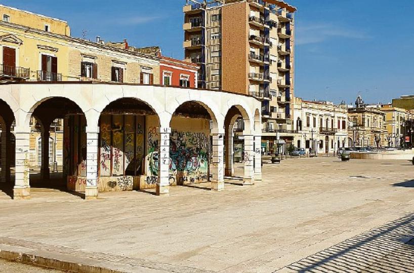 Trani, il parcheggio incompiuto dopo trent'anni