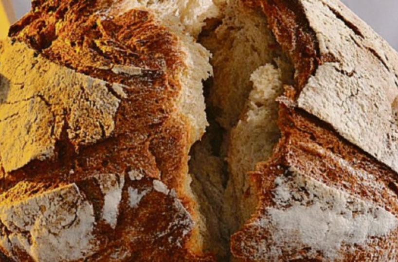 Pane, fornelli e maioliche pregiate gemme di Laterza trionfano su «Melaverde»