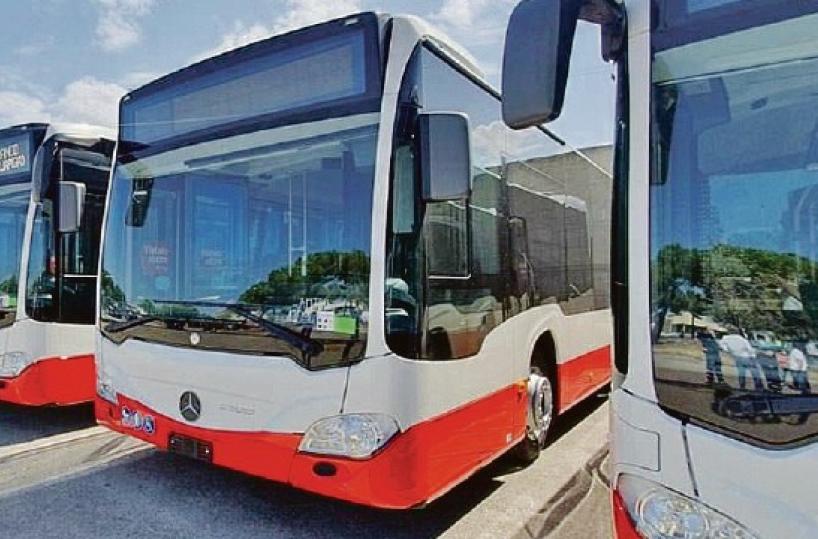 Bus Amtab a Bari, l'app non basta: «Ci vogliono sportelli fisici»