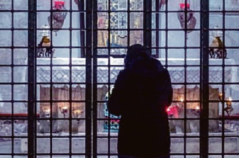 Bari, la Via Crucis per le strade della città in un libretto tra foto e preghiere