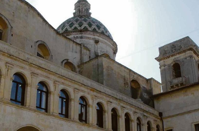 Noto virologo a UniSalento, ora si cercano altri 15 prof