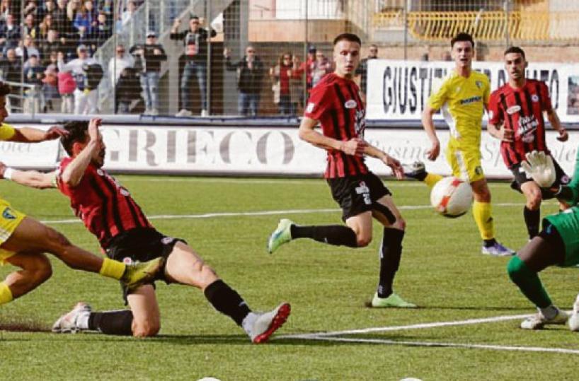 Foggia, un ko che allarma mentre il Cerignola si gode l’impresa