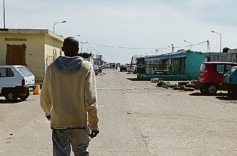 Foggia, i braccianti si tassano per aiutare chi scampa alle tragedie