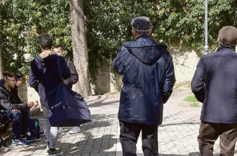 Lecce, per «Adotta un anziano» è stata approvata la proposta della minoranza