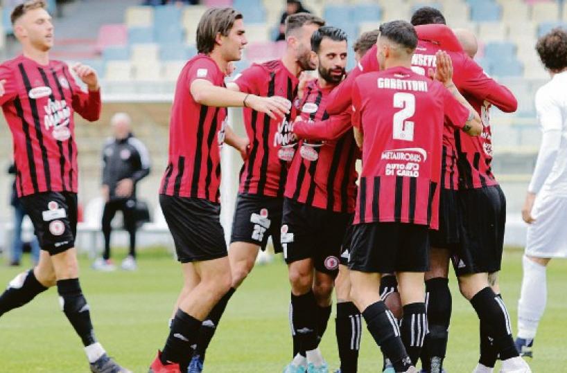 Foggia, la cura Rossi funziona: giochi riaperti per il terzo posto