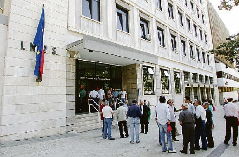 Inps, a Brindisi grave carenza di organico: prestazioni ai cittadini in ritardo