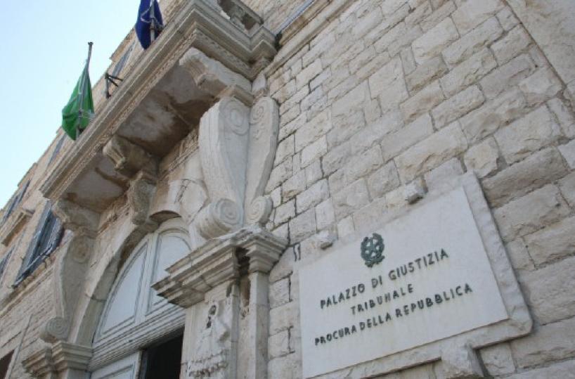 Andria, la moglie del boss si pente: trasferita in una località protetta