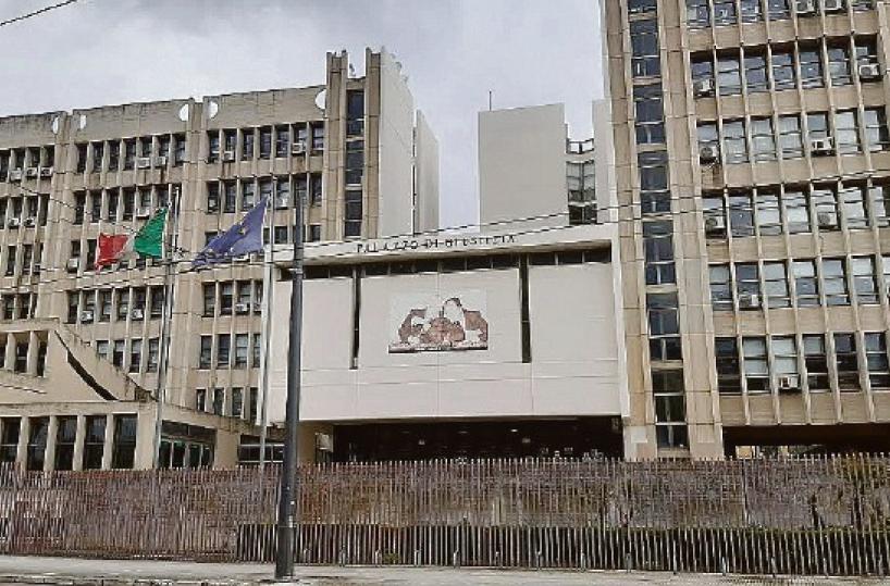 Carmiano, l'ex sindaco Mazzotta al Riesame: «Ecco perché il sequestro va annullato»