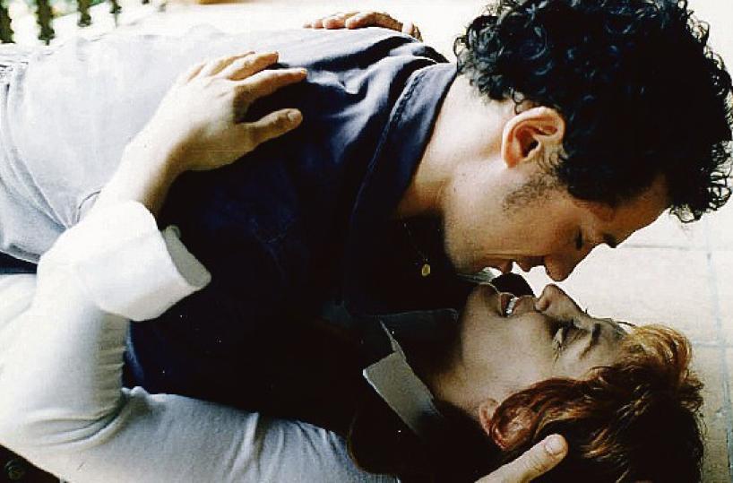 «Radiofreccia», film di culto con Stefano Accorsi per la regia di Luciano Ligabue
