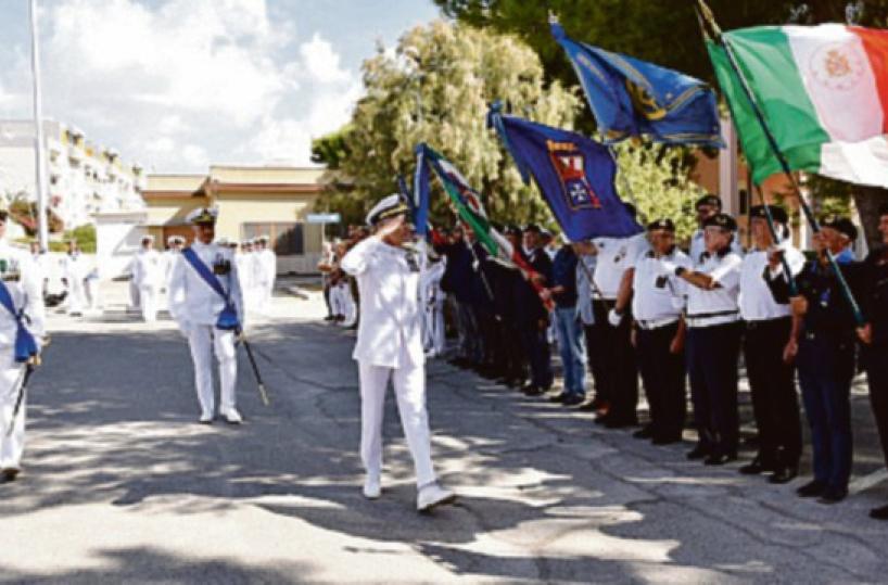 La nuova nave anfibia Trieste a Taranto per l’addestramento a Maricentadd