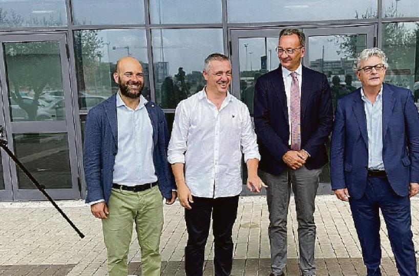 I consiglieri regionali Michele Picaro e Francesco Ventola probabili candidati alle europee con i colleghi Giannicola De Leonardis e Luigi Caroli